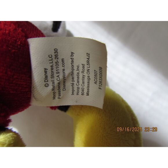 Disney Mickey Mouse stuffed key chain key ring - Picture 4 of 6